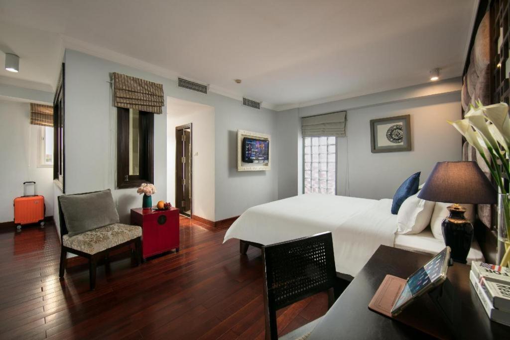 Church Boutique Hotel Hang Trong Hanoi Exterior foto