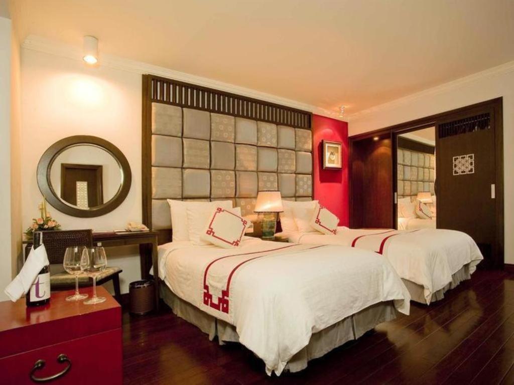 Church Boutique Hotel Hang Trong Hanoi Exterior foto