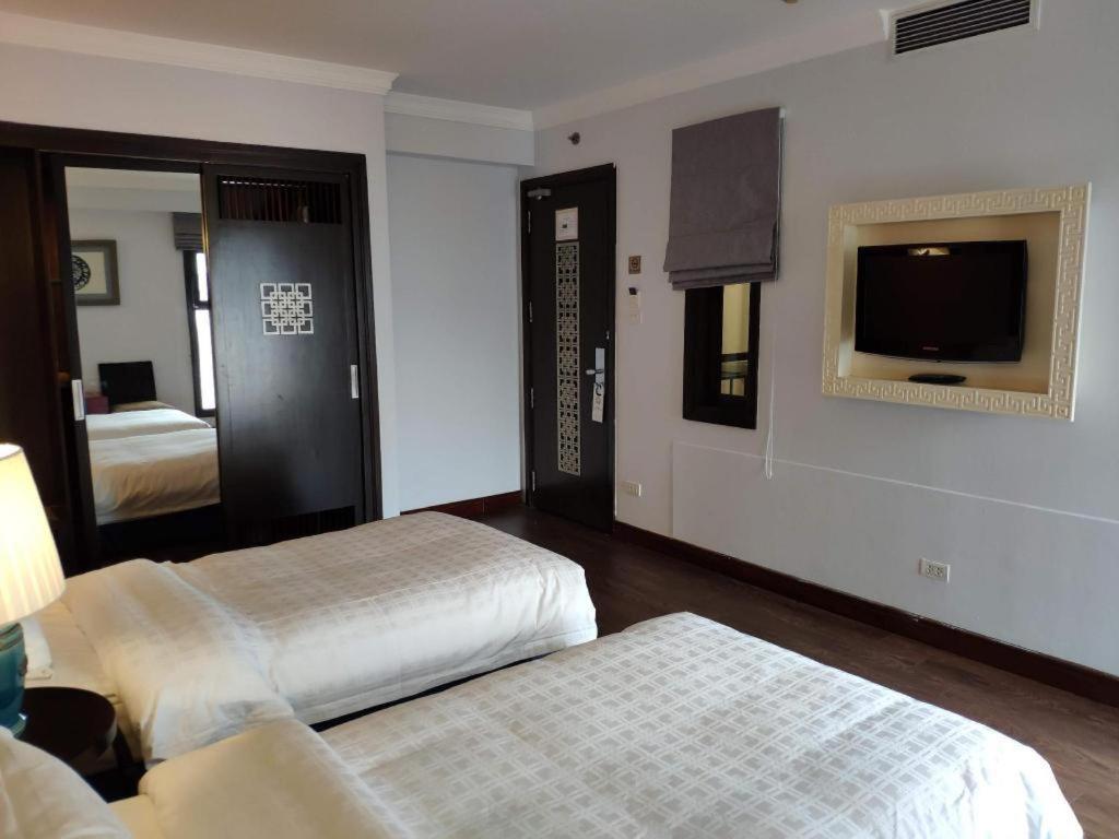 Church Boutique Hotel Hang Trong Hanoi Exterior foto