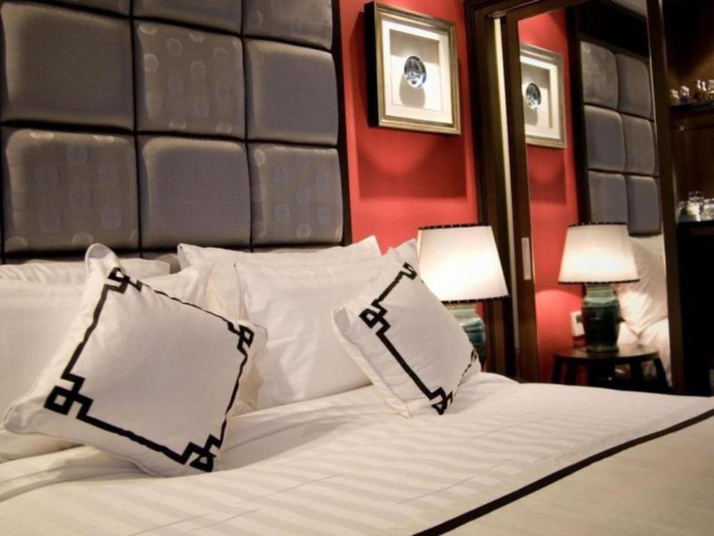 Church Boutique Hotel Hang Trong Hanoi Exterior foto