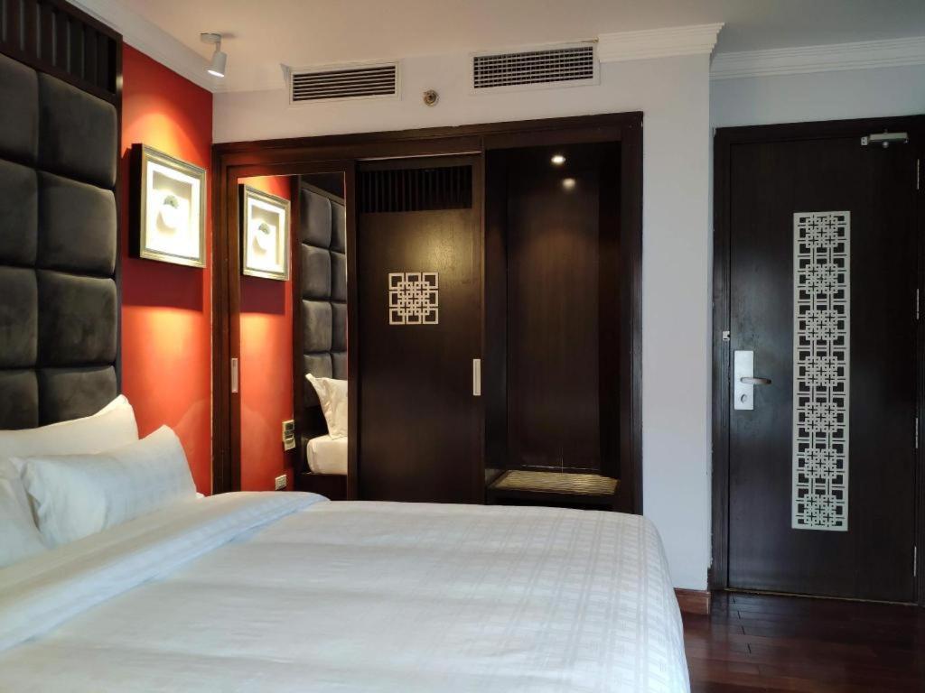 Church Boutique Hotel Hang Trong Hanoi Exterior foto